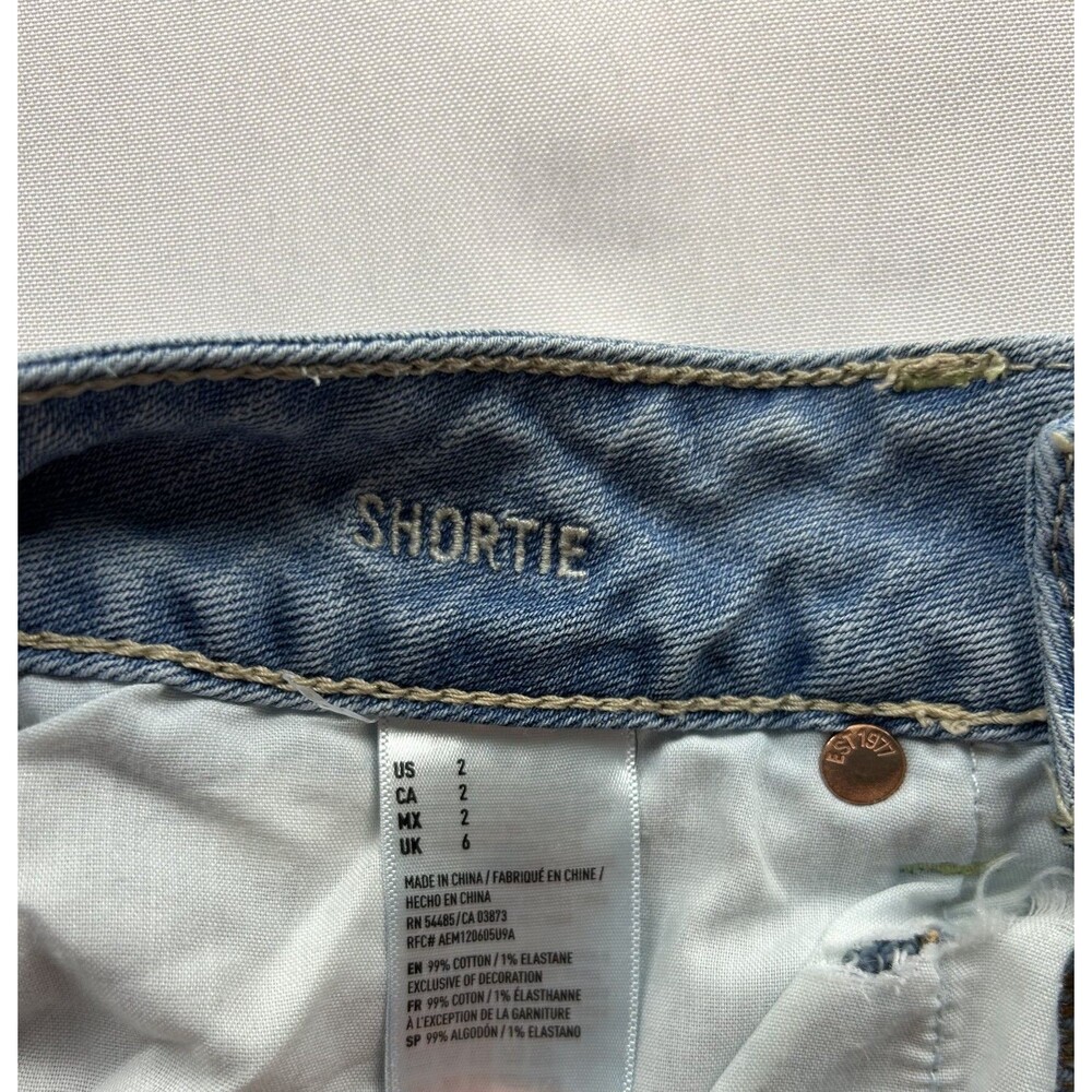 American Eagle Women's Denim Cut Off Raw Hem Denim Jean Shorts sz 2 - Picture 3 of 6